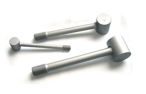 नवीनतम कंपनी समाचार के बारे में इलेक्ट्रोप्लेटिंग जस्ता और डैक्रोमेट का चयन कैसे करें