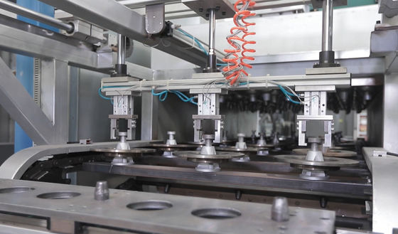 अच्छा दाम ब्रेक डिस्क छिड़काव कोटिंग और हीटिंग लाइन उच्च कुशल बुद्धिमान डिजाइन ऑनलाइन